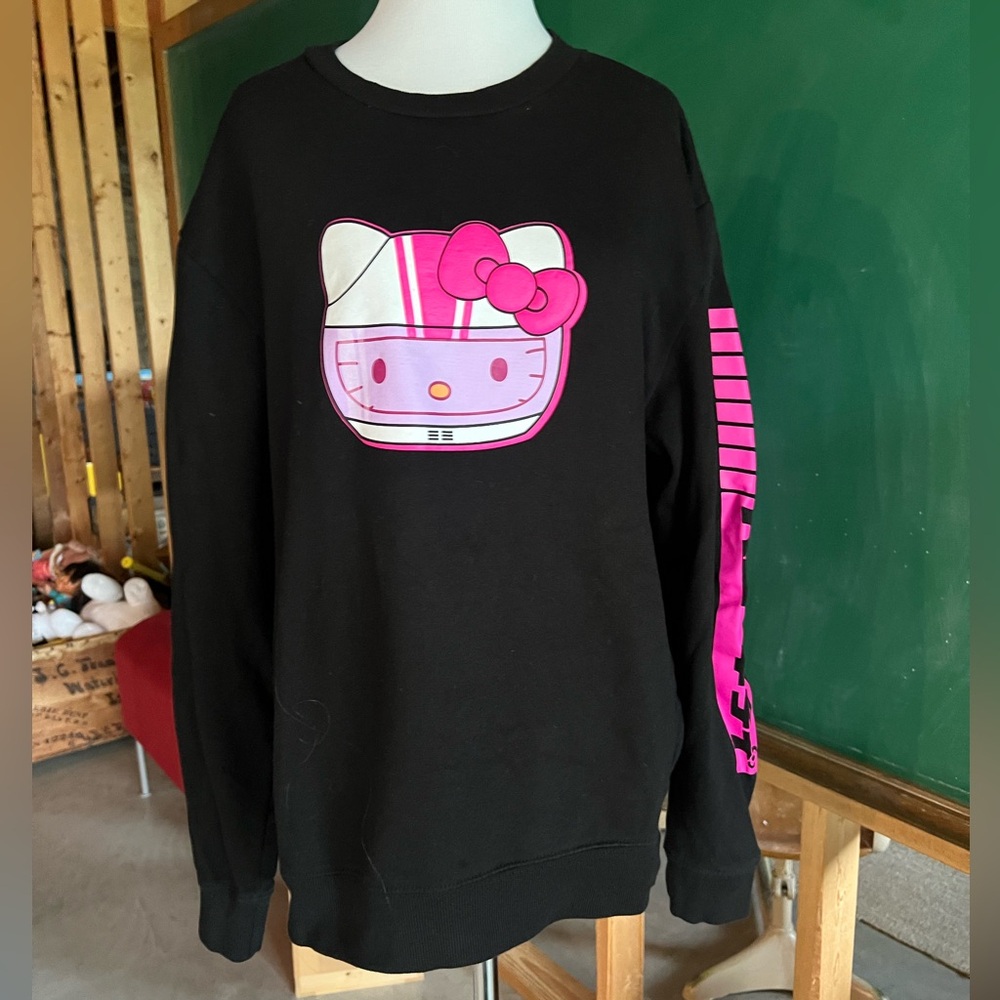 Hello kitty sweatshirt. Large. Black